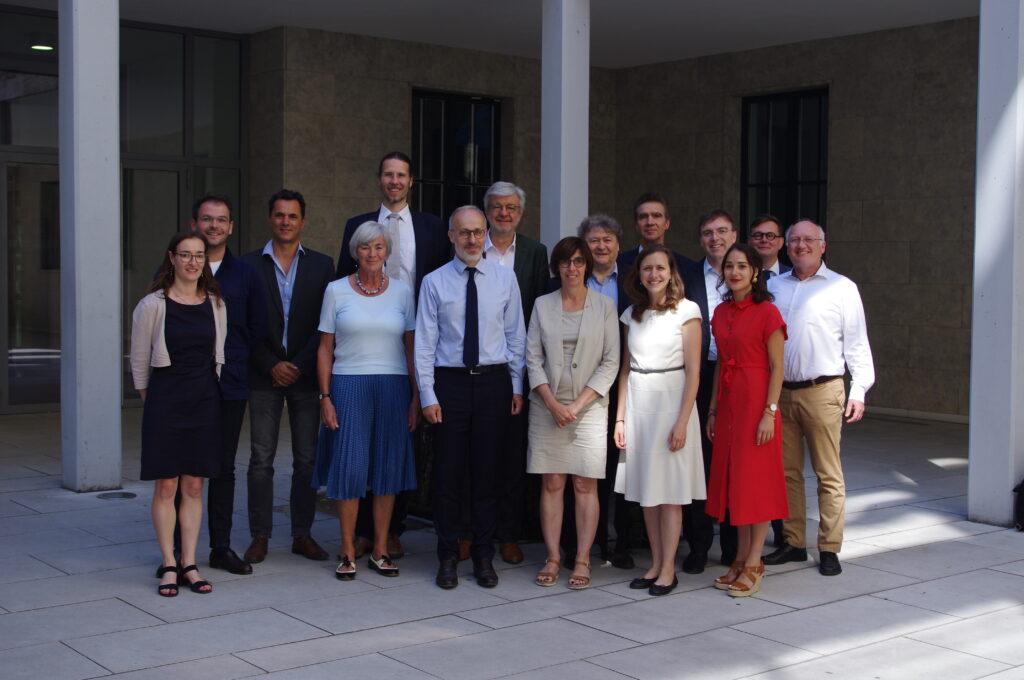 European Innovation Ecosystems: Lessons from Ten Years of the German-French Academy for the Industry of the Future
